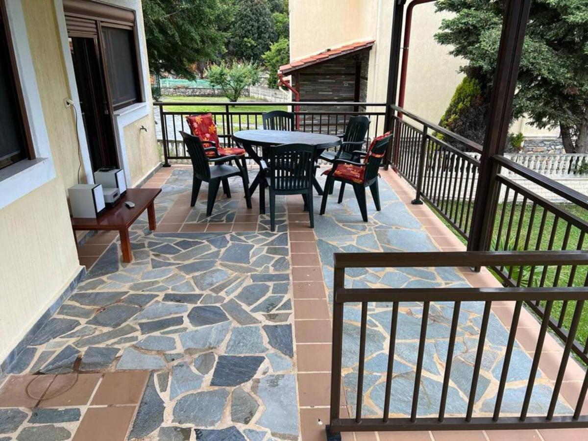 度假居 Zeus Viewpoint Villa: Three Floors Of Beauty *